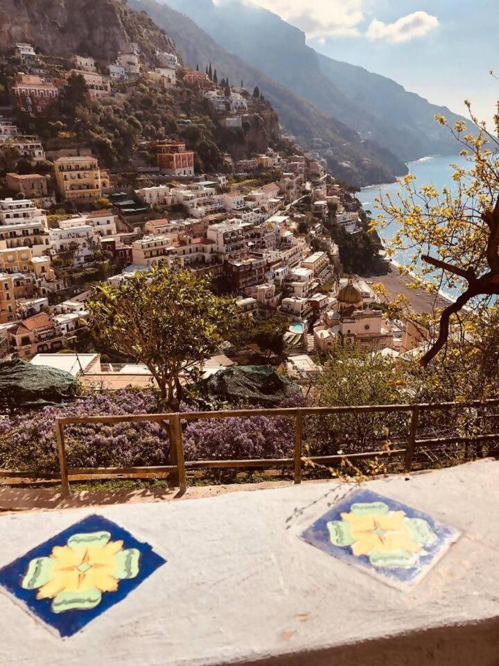 Vila A Casa Dei Sasso Positano Exteriér fotografie