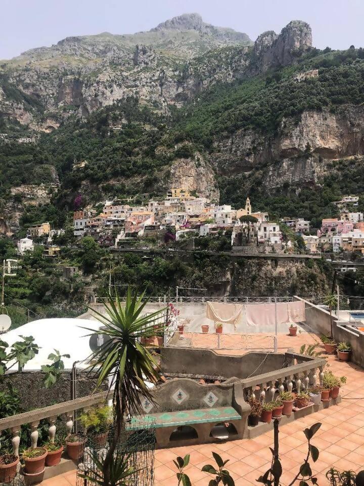 Vila A Casa Dei Sasso Positano Exteriér fotografie